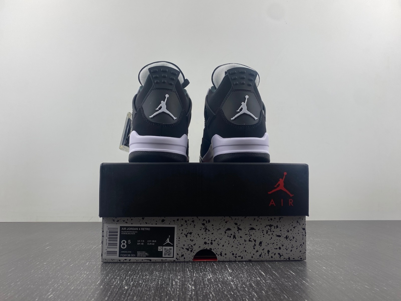 Air Jordan 4 "White Thunder" FQ8138-001