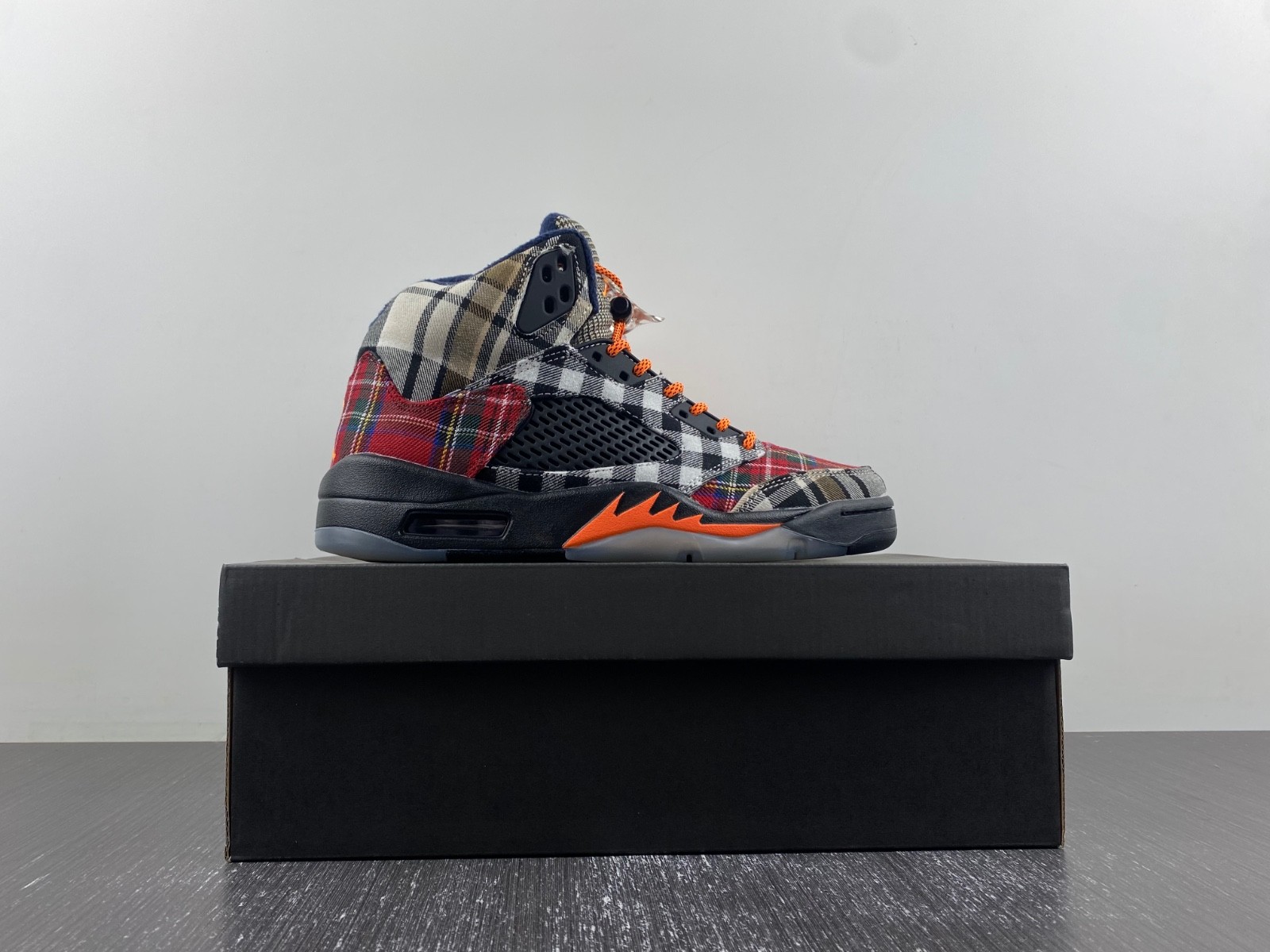 Air Jordan 5 Retro Plaid FD4814-008