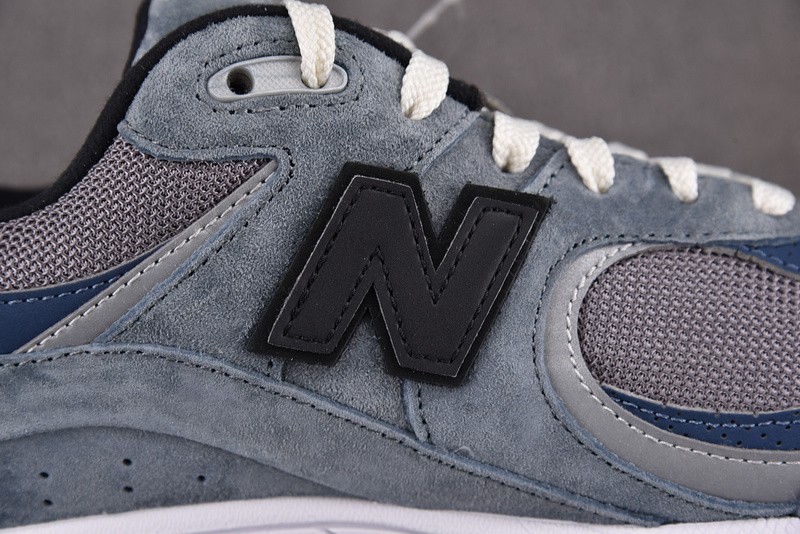NEW BALANCE 9060 NB000029