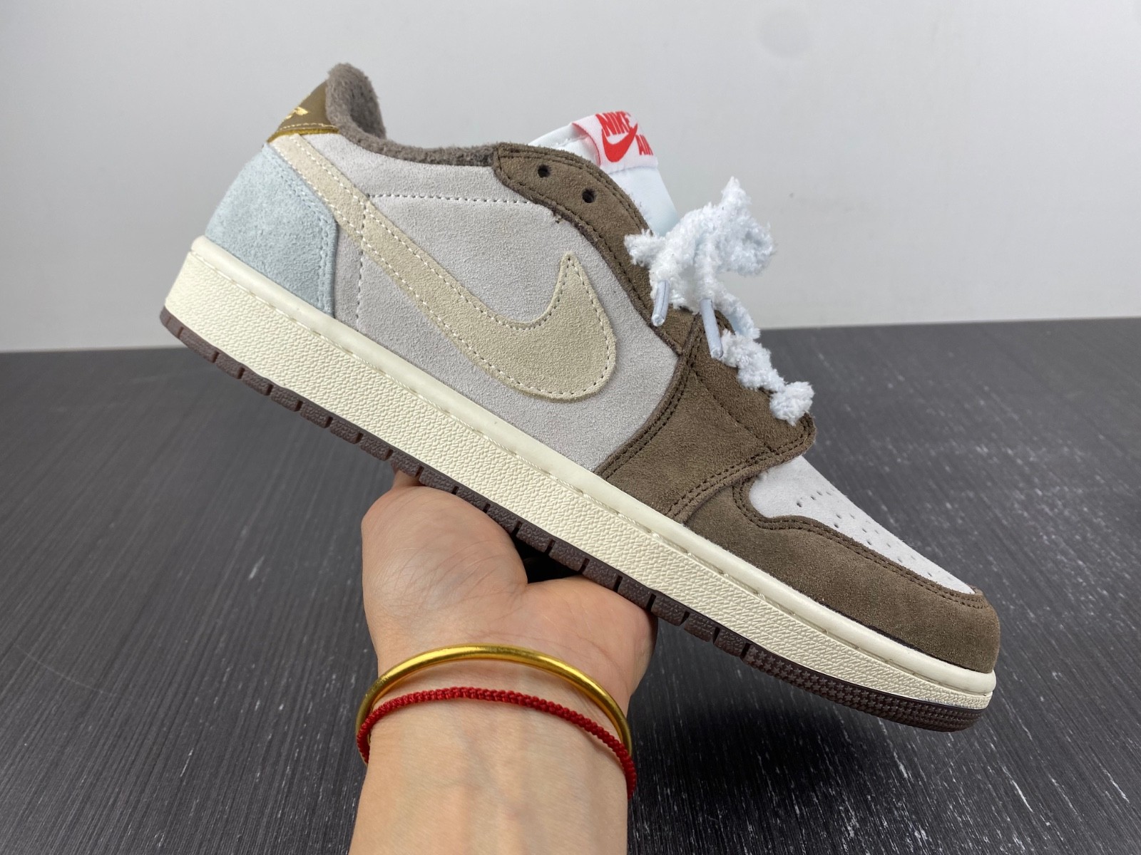 Air Jordan 1 Low OG Year of the Rabbit DV1312-200
