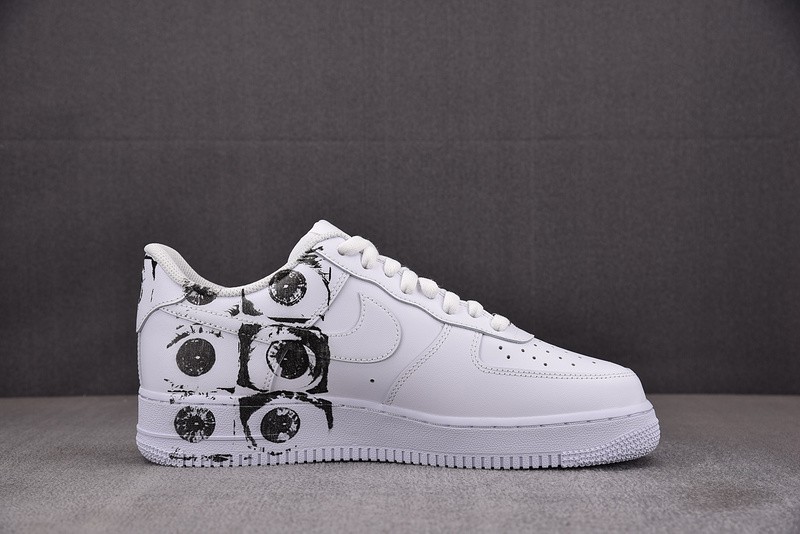 Nike Air Force 1 Low S*p*e Comme des Garcons Shirt 923044-100
