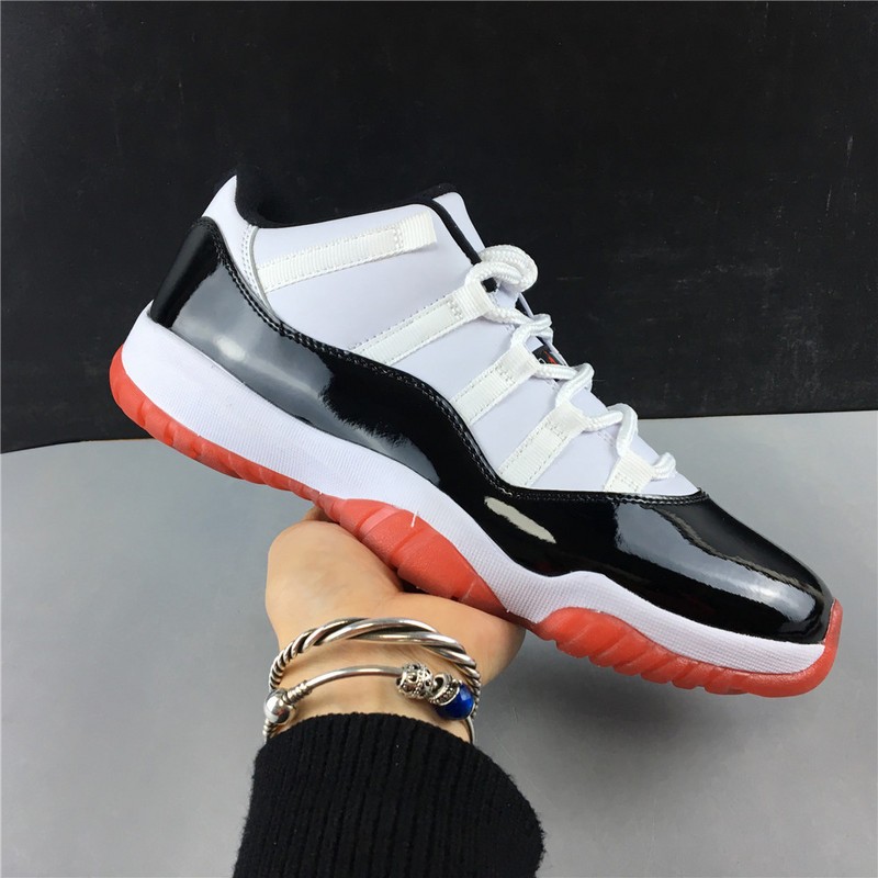 Air Jordan 11 Low White Bred AV2187-160