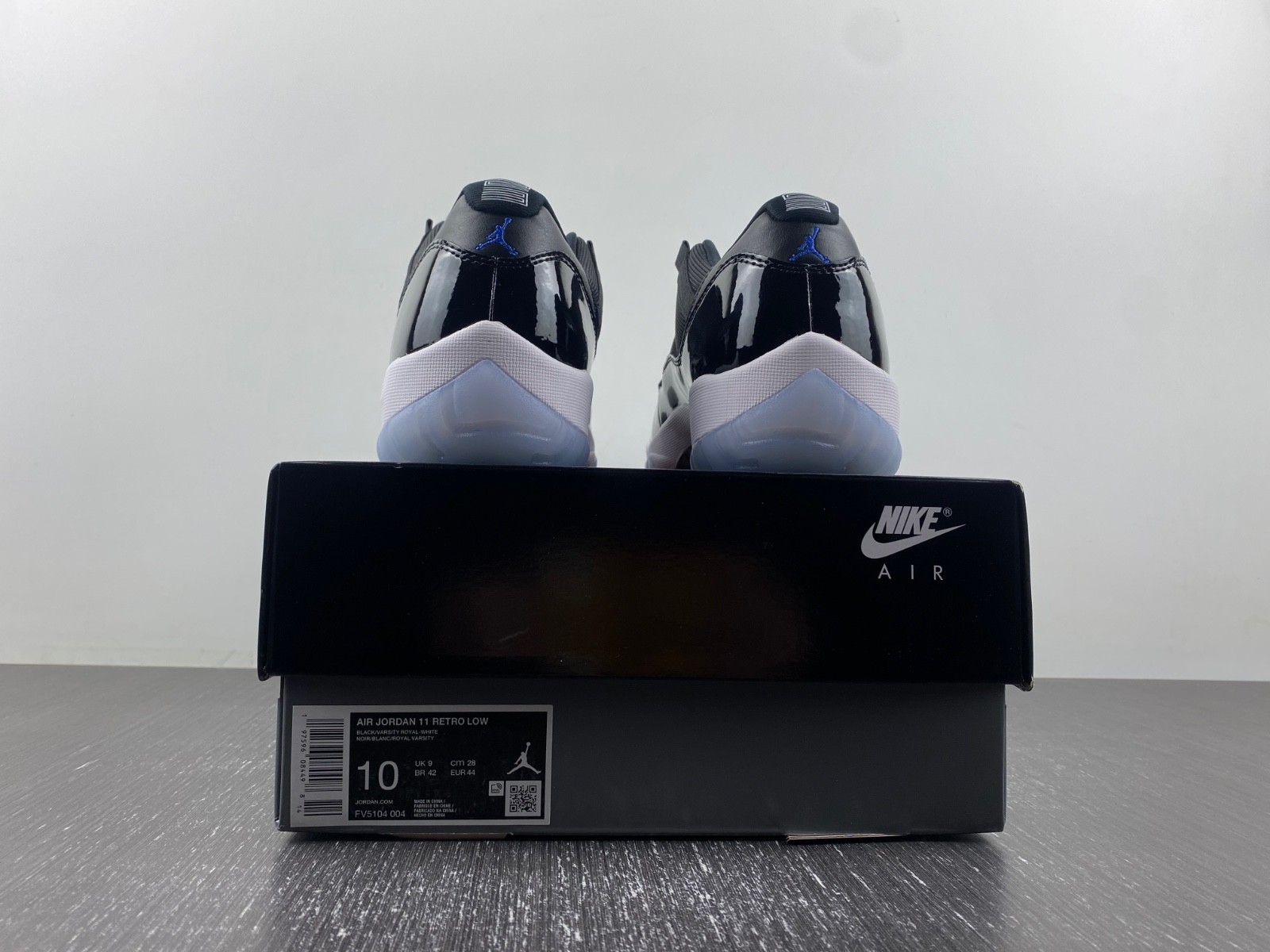 Air Jordan 11 Low Space Jam Summer FV5104-004