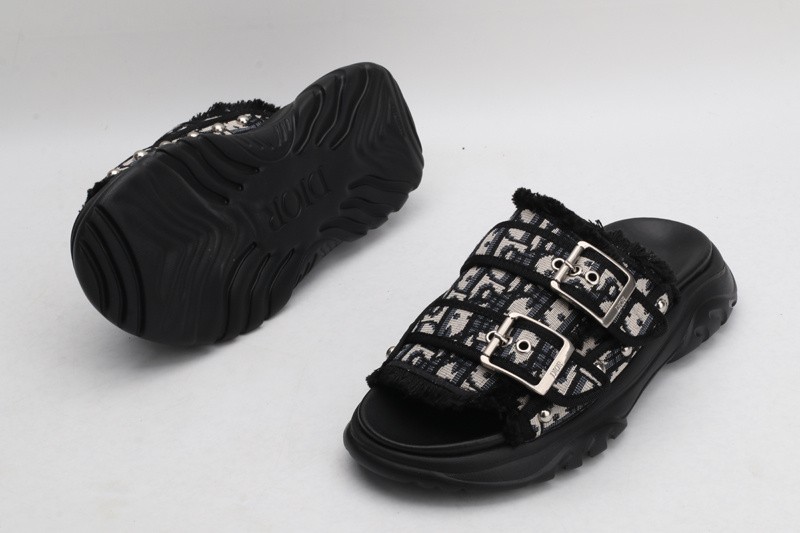 Dio*r sandal10