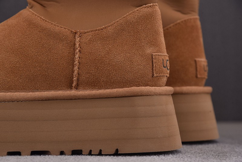 UGG BOOTS UGG000037