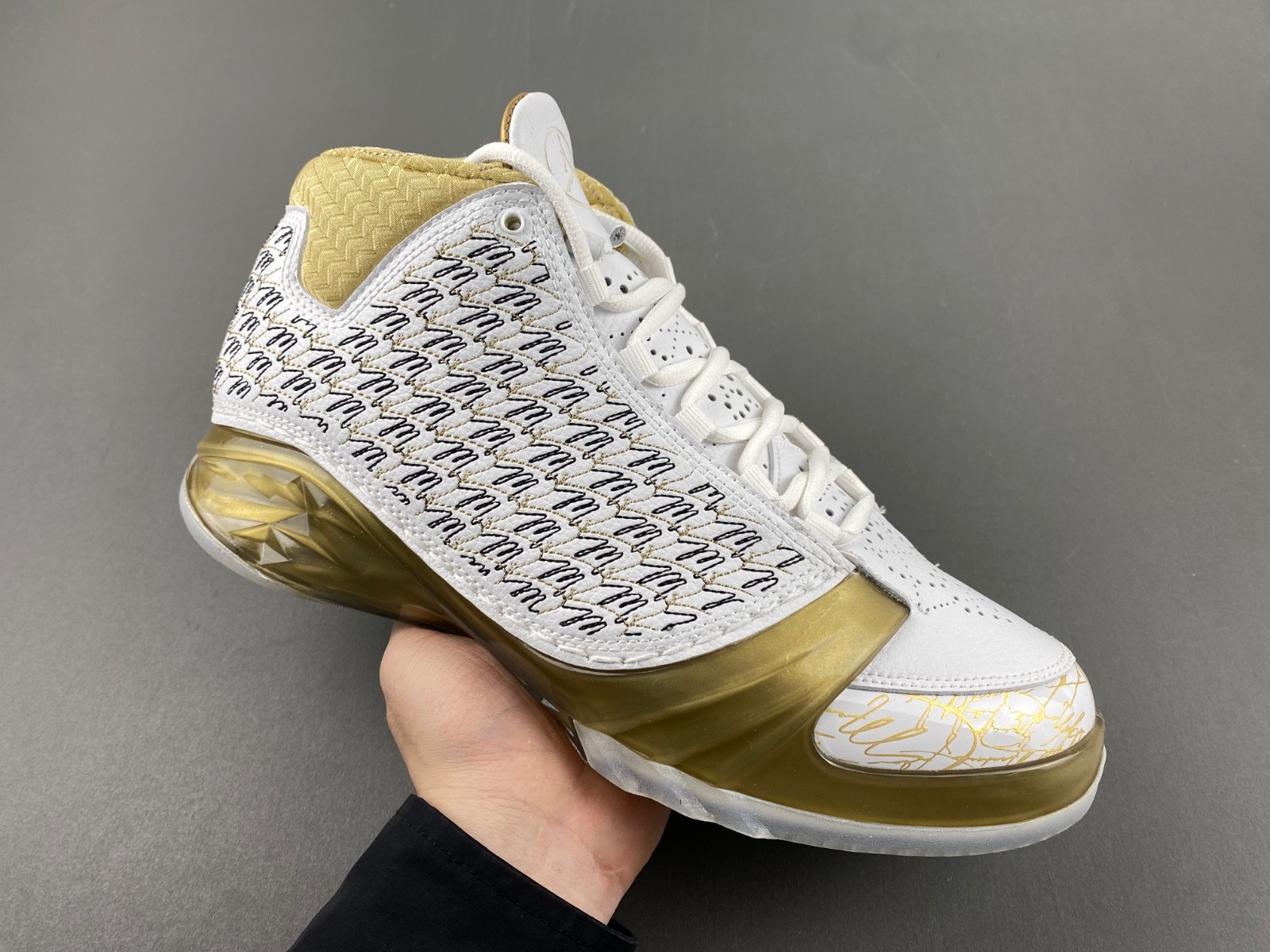 Air Jordan 23 Trophy Room White 853336-123
