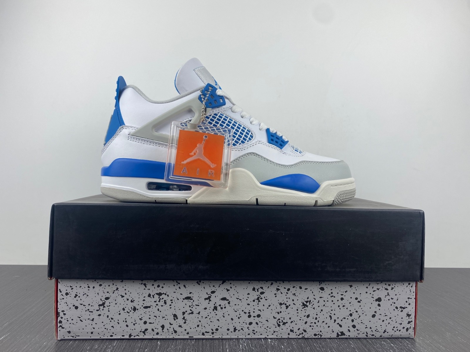 AIR Jordan 4 Retro Military Blue 308497-105