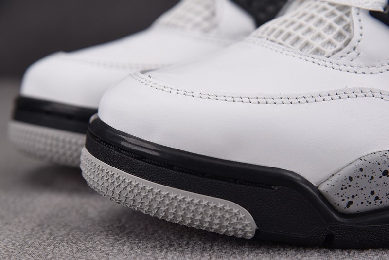 Air Jordan 4 Retro White Cement (2025) FV5029-100