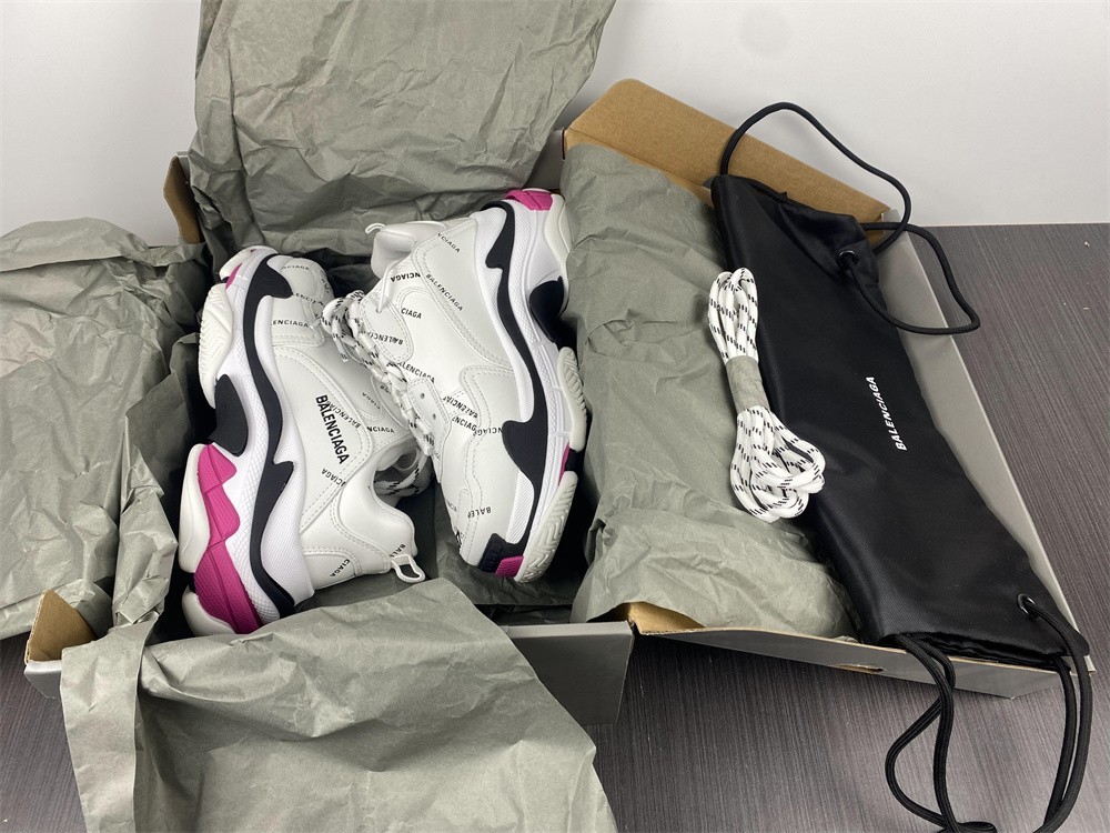 TRIPLES TRAINER SNEAKERS 2000043