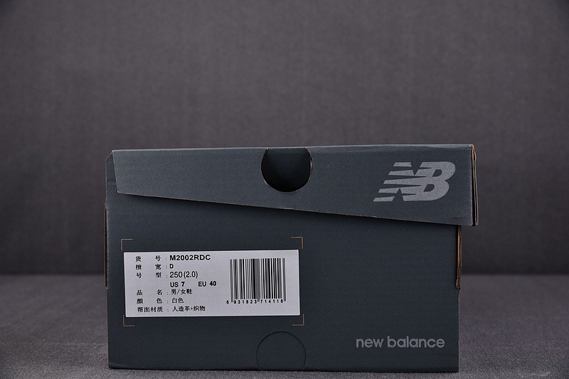 NEW BALANCE 2002 NB000021