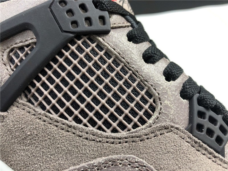 AIR JORDAN 4 RETRO TAUPE HAZE DB0732-200