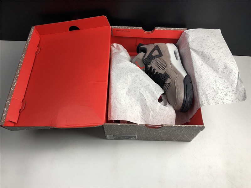 AIR JORDAN 4 RETRO TAUPE HAZE DB0732-200