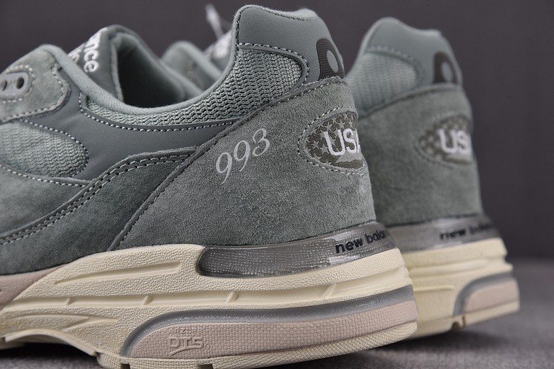 NEW BALANCE 2002 NB000023