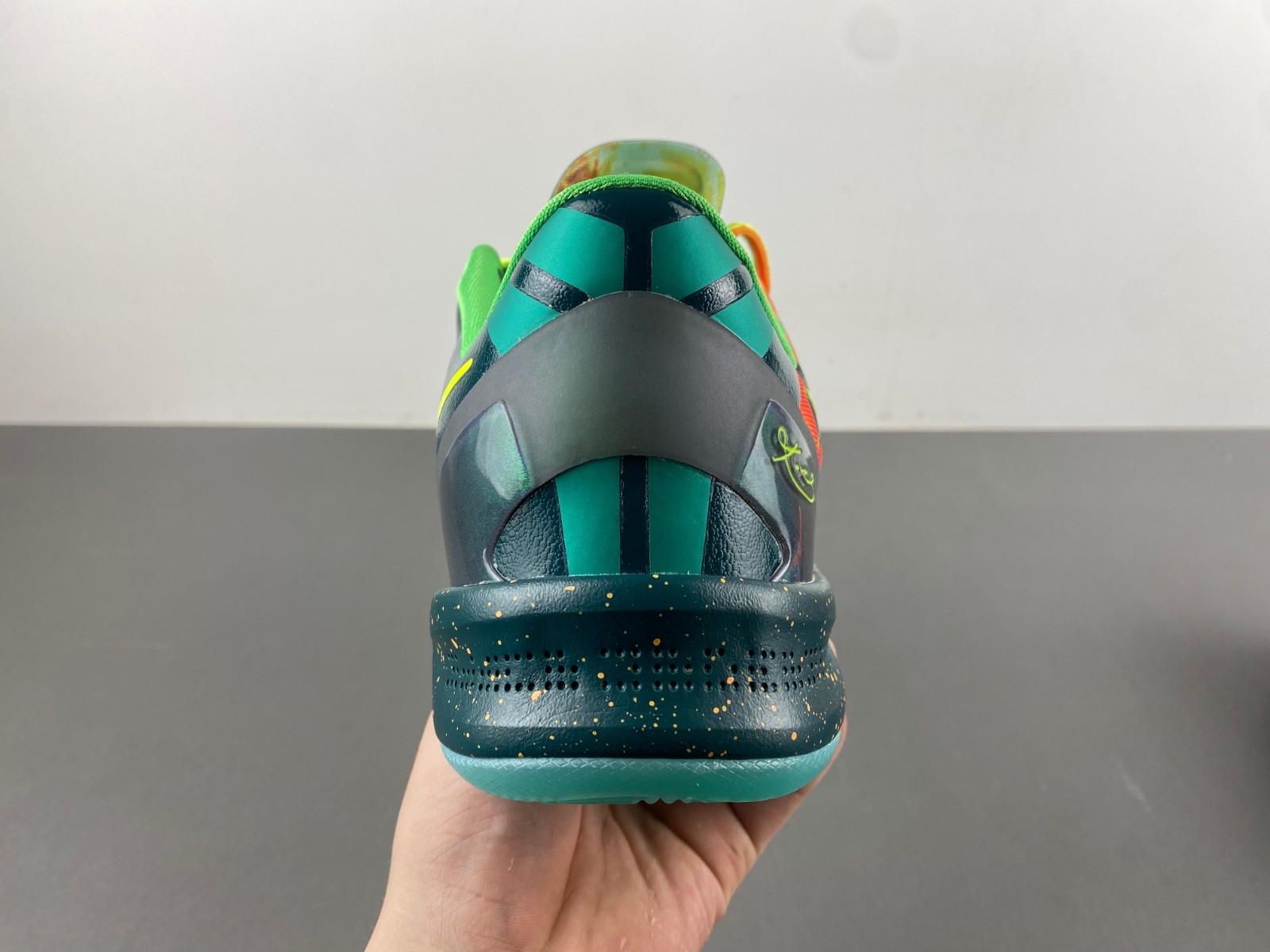 Nike Kobe 8 Protro "What The Kobe" 2025 HM9621-900