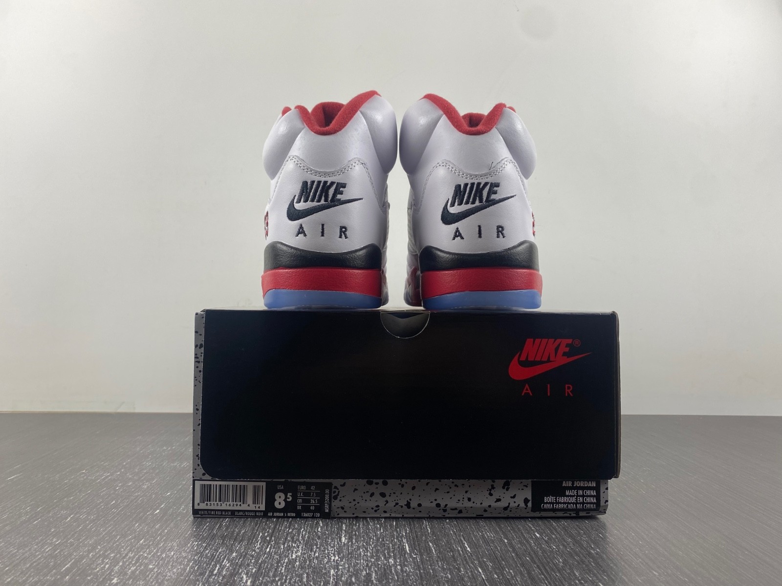 AIR JORDAN 5 RETRO 