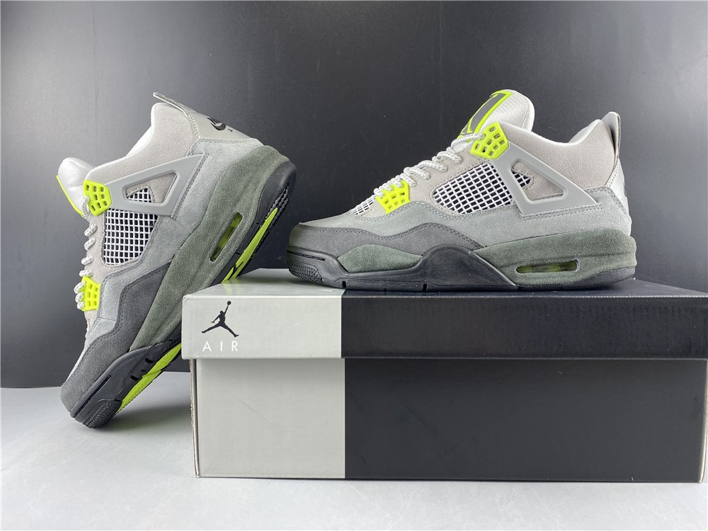 Air Jordan 4 Retro SE Neon CT5342-007