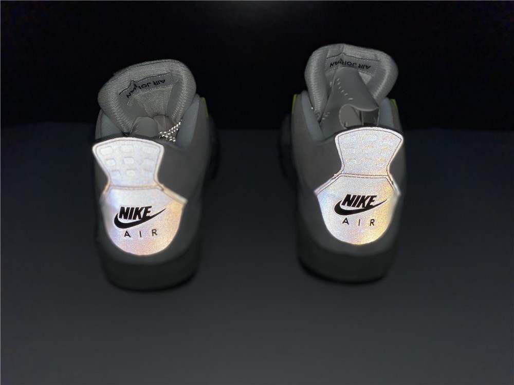 Air Jordan 4 Retro SE Neon CT5342-007