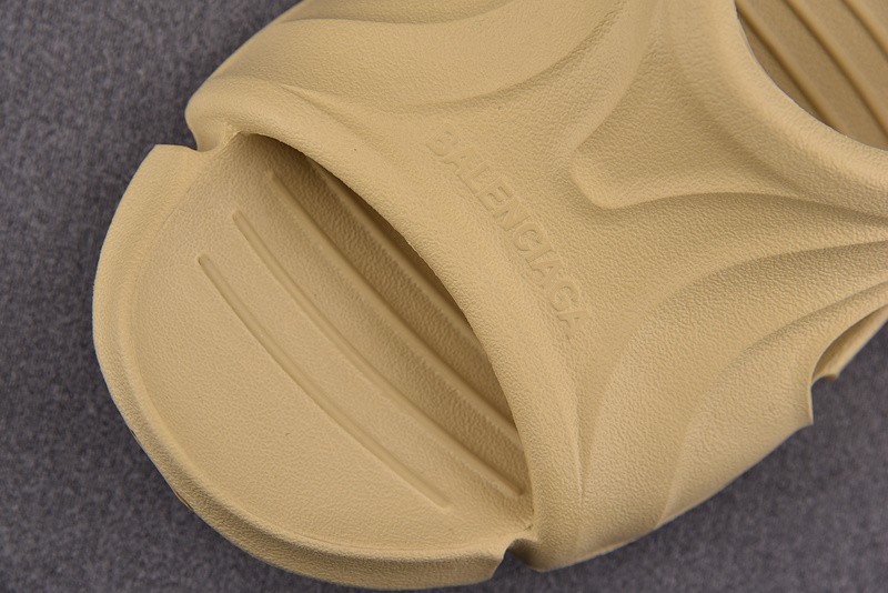Balenciag* Sandal19