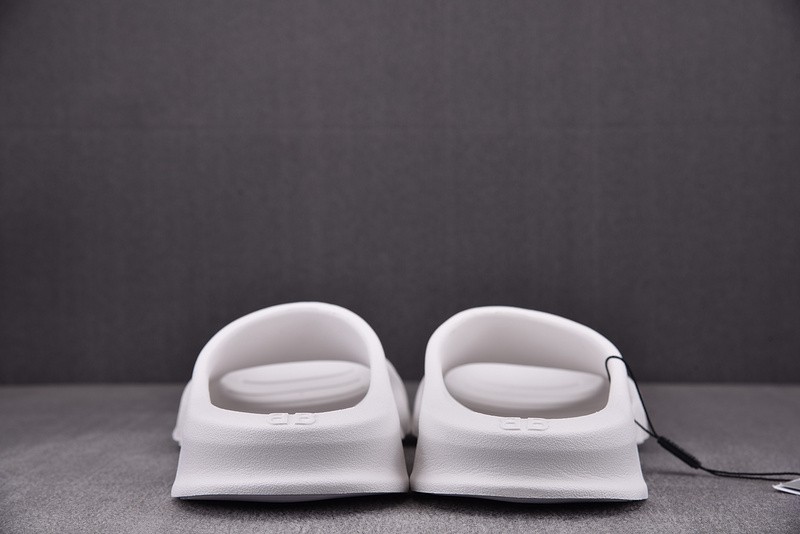 Balenciag* Sandal15