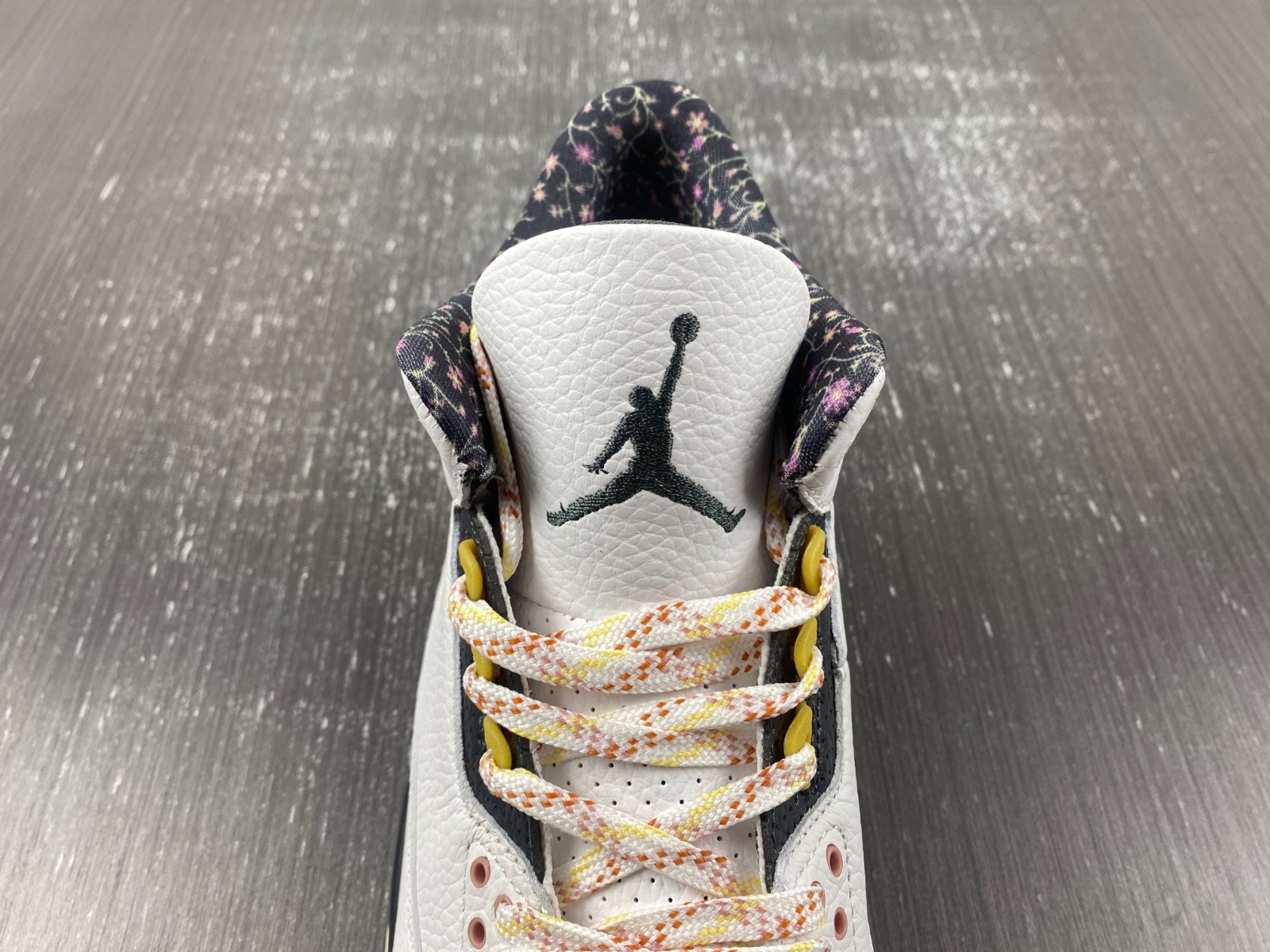 AIR JORDAN 3 GS "RED STARDUST" 441140-100