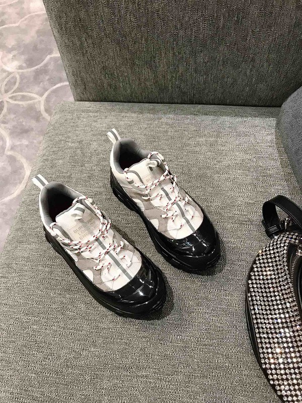 Burber*y sneakers B000003