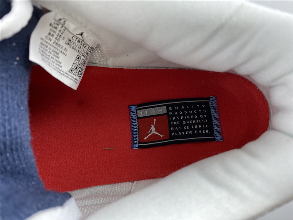Air Jordan3 UNC  CT8532-104