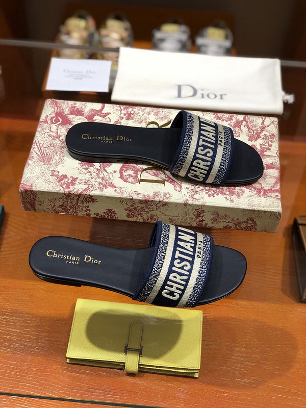 DIO*R SANDAL3c