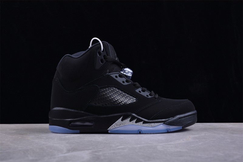 Air Jordan 5 “Black Cat” FZ2239-001