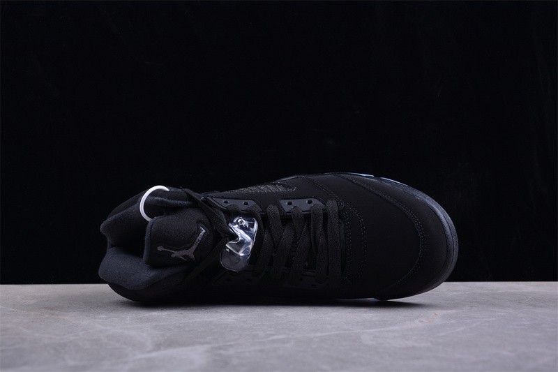 Air Jordan 5 “Black Cat” FZ2239-001