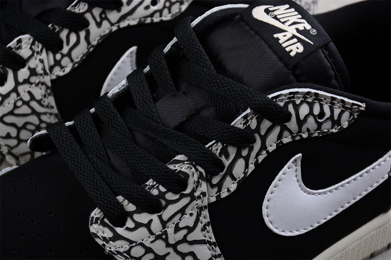 Air Jordan 1 Retro Low OG Black Cement CZ0790-001