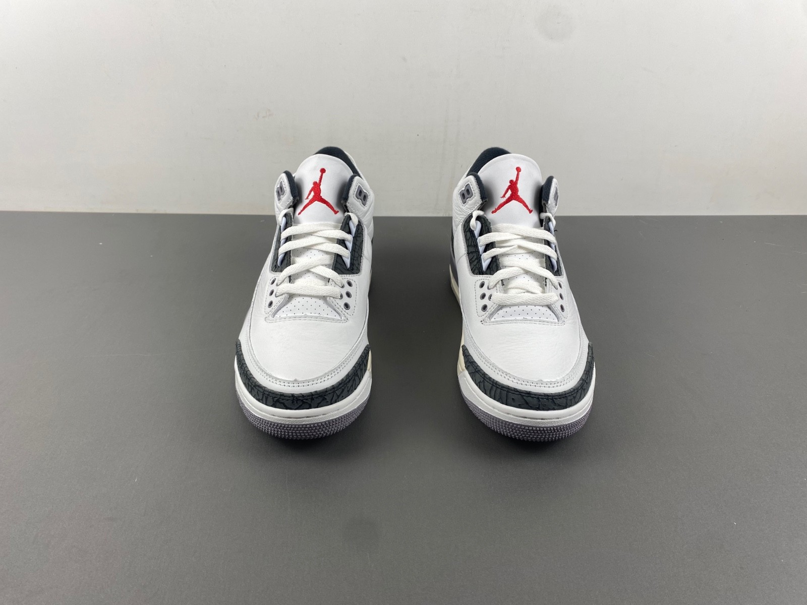 Air Jordan 3 “Cement Grey” CT8532-106