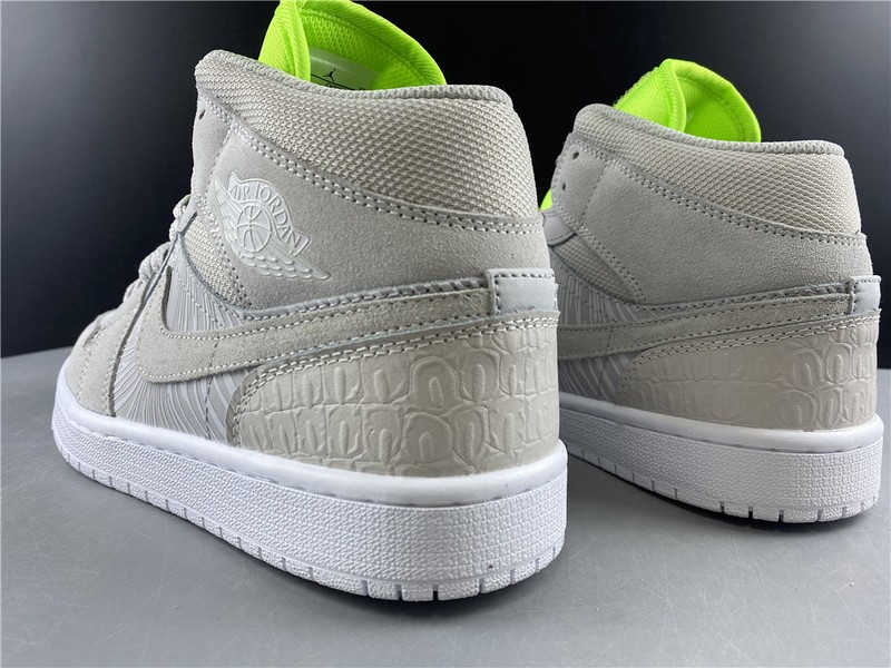 Air Jordan 1 Mid vast grey ghost green  CV3018-001