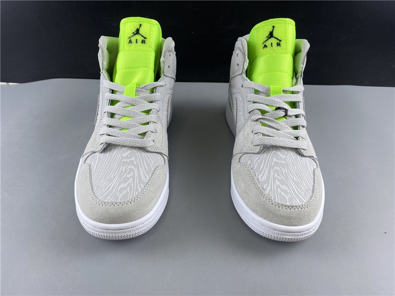 Air Jordan 1 Mid vast grey ghost green  CV3018-001
