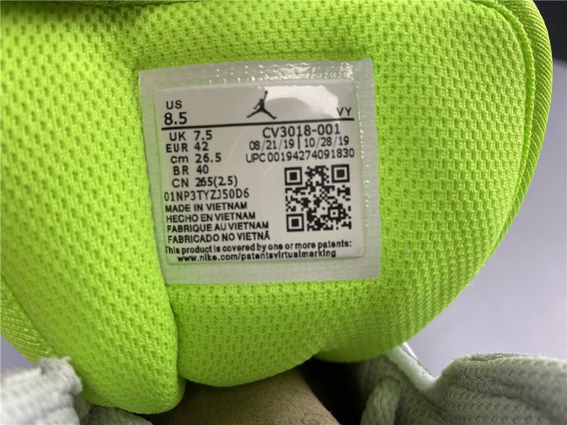 Air Jordan 1 Mid vast grey ghost green  CV3018-001