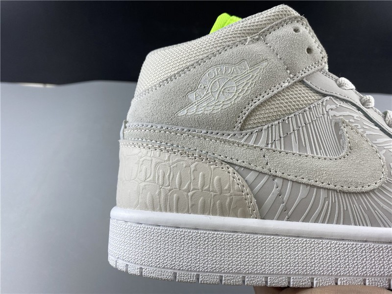Air Jordan 1 Mid vast grey ghost green  CV3018-001
