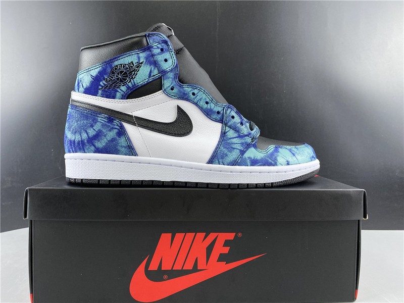 Air Jordan 1 Tie-Dye white black aurora green CD0461-100