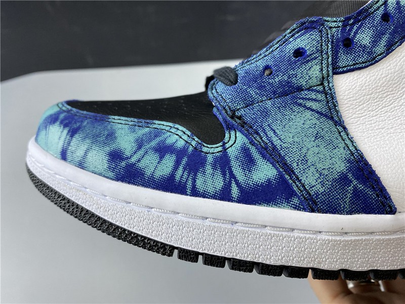 Air Jordan 1 Tie-Dye white black aurora green CD0461-100