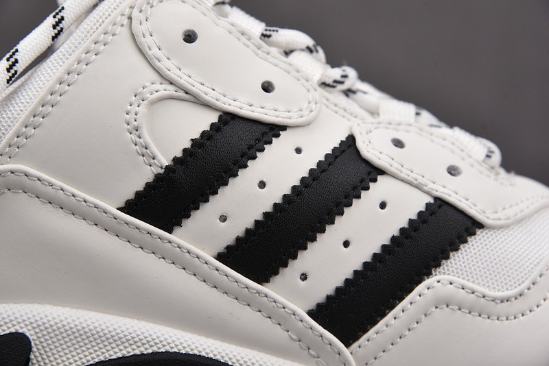 TRIPLES TRAINER SNEAKERS 2000045