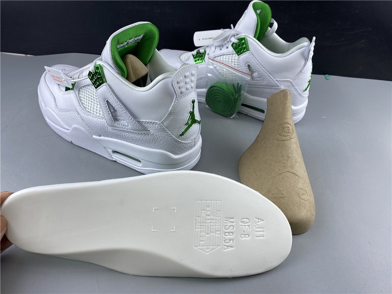 Air Jordan 4 Retro “Pure Money”  white green 308497-103