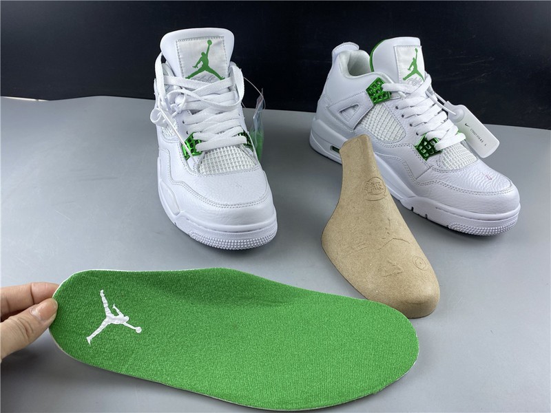 Air Jordan 4 Retro “Pure Money”  white green 308497-103