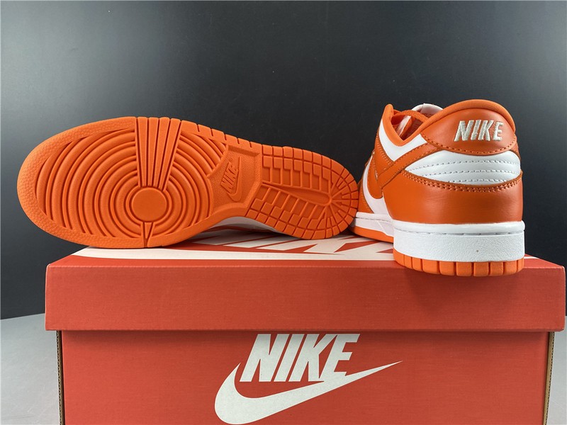 Nike dunk low sb syracuse  CU1726-101
