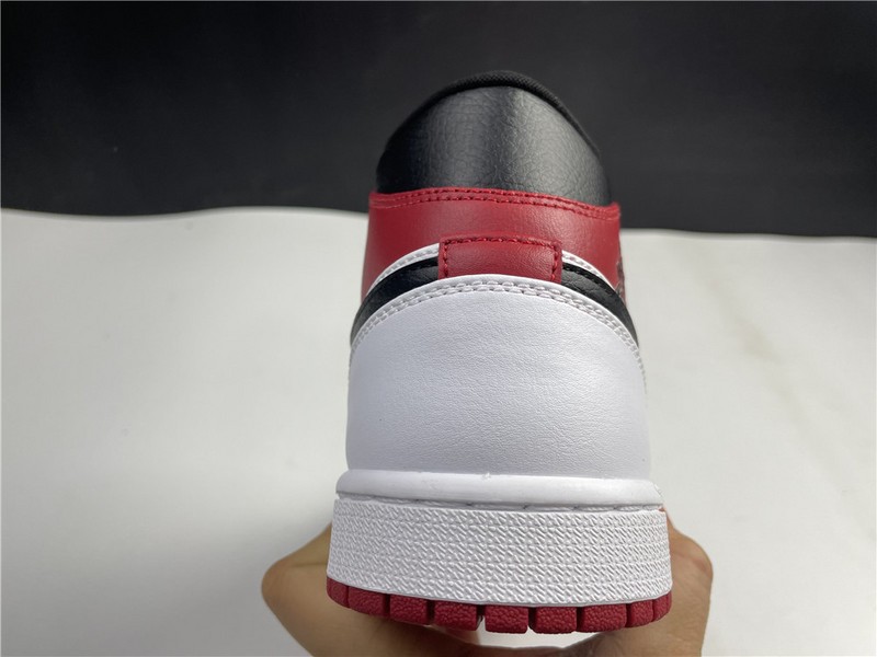 AIR JORDAN 1 MID Chicago 554724-173