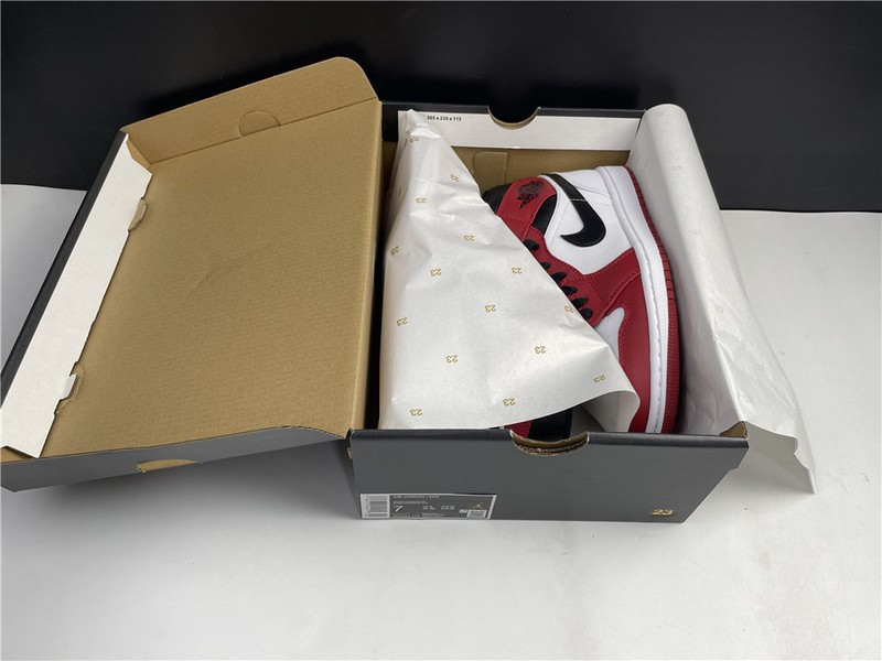 AIR JORDAN 1 MID Chicago 554724-173