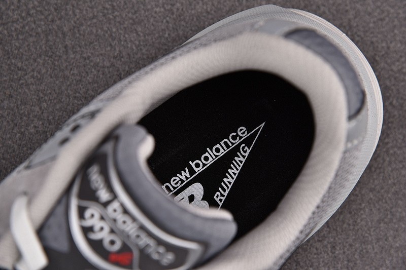 NEW BALANCE 990 V6 NB000024