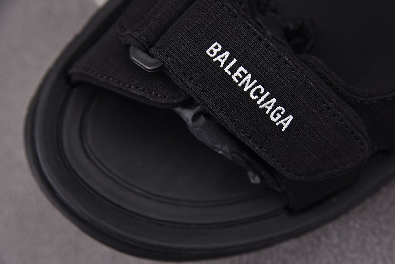 BALENCIAG* SANDAL 39