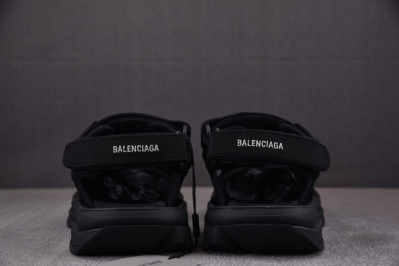 BALENCIAG* SANDAL 39