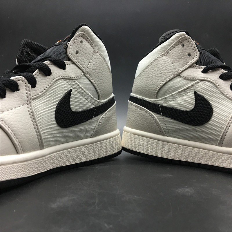 Air Jordan 1 Mid Canvas 852542-002