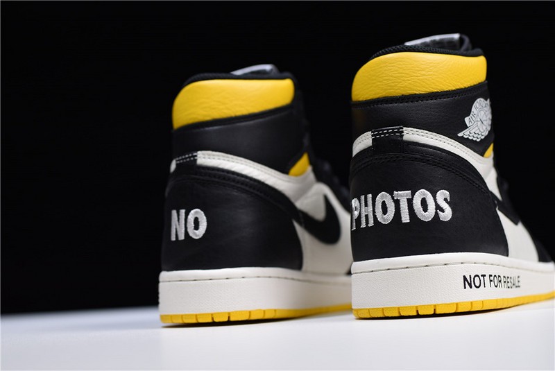 Air Jordan 1 No Ls Varsity Maize 861428-107