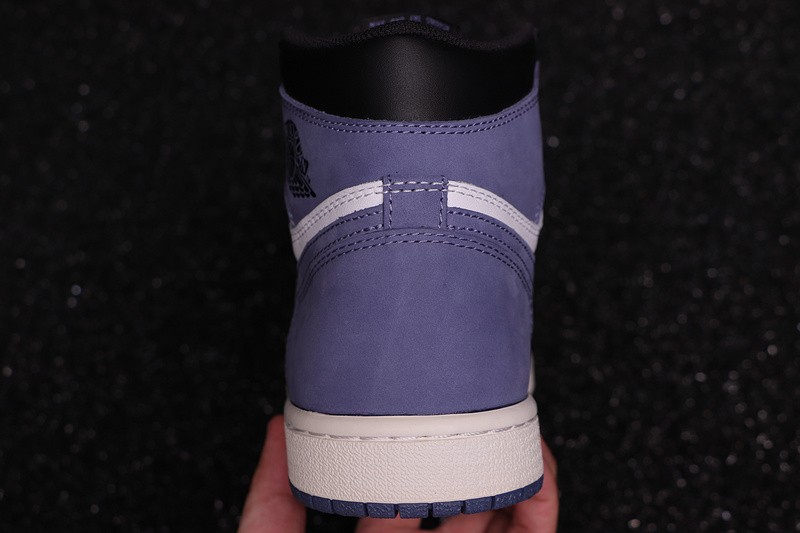 Air Jordan 1 Blue Moon 555088-115