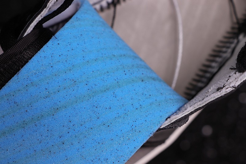 Air Jordan 1 Blue Moon 555088-115